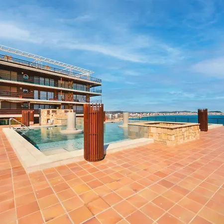 아파트 Piso Eden Mar *