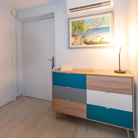 아파트 Piso Eden Mar *